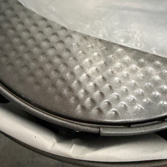 Oneida Silver Springform Pan Trio - Picture 6 of 7